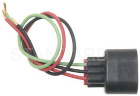 Standard Motor Products S899 Standard Ignition Headlamp Socket, Headlight Connector P/N:S-899