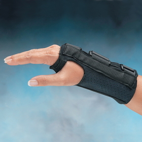 Comfort Cool Firm D-Ring Wrist Splint, 7" (18cm) Length, RIGHT