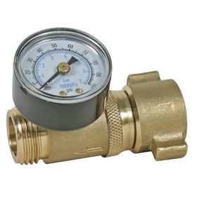 Camco 40064 Water Pressure Regulator with Gauge