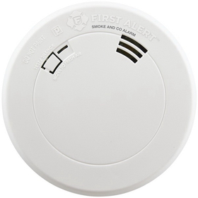 First Alert 1039868 Photoelectric Smoke &amp; Carbon Monoxide Combo Alarm with 10-Year Battery