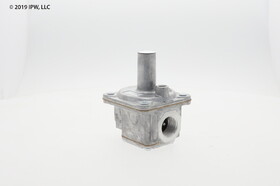 Maxitrol R500-3/4 3/4" NPT, 1 PSI Max Inlet Pressure (Maxitrol Tested), 3-6"wc Outlet Pressure, Double Diaphragm Balanced Valve Design Gas Regulator