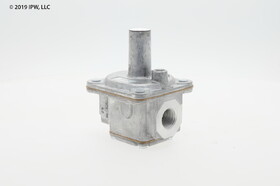 Maxitrol R500S-1/2 1/2" NPT, 5 PSI Max Inlet Pressure (Maxitrol Tested), 3-6"wc Outlet Pressure, Double Diaphragm Balanced Valve Design Gas Regulator