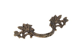 Richelieu Traditional Brass Pull - 1510