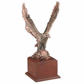 Blank Large Bronze Eagle w/Wood Base & Medallion Space (15 1/2")