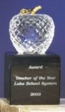 Custom Crystal 1 Leaf Apple Award w/ Base (3