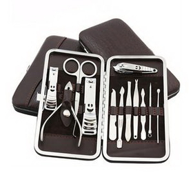 Custom 12 Pieces Manicure Kit, 6 1/8" L x 3 1/8" W