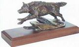 Custom Leading the Pack Wolf Sculpture (7 1/2