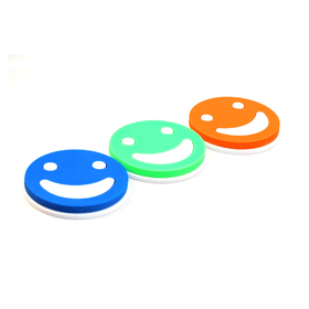Aspire Set of 4 Cute Smile Face Kitchen Coaster, Plastic Beverage Cup Mats with Matching Holder