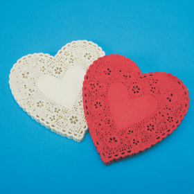 Hygloss Products Heart-Shaped Paper Lace Doilies, 6"