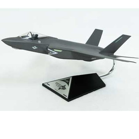 Executive Series F-35C Generic Carrier Version 1/48 (Cf035Ccctp), B42048