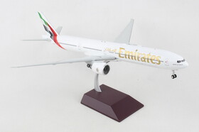 GeminiJets G2UAE1250 Emirates 777-300Er 1/200 Reg#A6-Env 2023 Livery