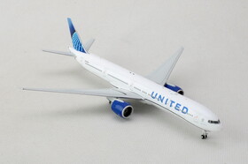 GeminiJets GJ2214 United 777-300Er 1/400 Reg#N2352U