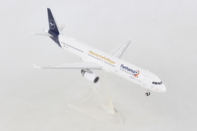 Herpa HE559416 Lufthansa A321 1/200 Mannschafsflieger