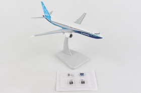 Hogan Wings HG11267G Boeing 737Max8 1/200 W/Gear