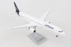 Hogan Lufthansa A321 1/200 W/Gear Reg#D-Aidb, HGDLH008