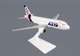 Daron LP00202 A319 Airbus House 1/200