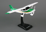 Daron NR20663 Sky Kids Cessna C172 Skyhawk 1/42