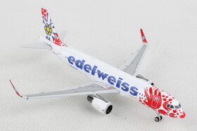 Phoenix Model PH2320 Edelweiss A320 1/400 Help Alliance Reg#Hb-Jlt