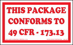 De Leone HML427 Labels, This Package Conforms To 49 Cfr - 173.4, 2&#189;" x 4"