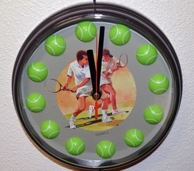 Quartz Clock w/Ball #&#8217;s-Brown