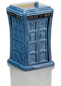 Beeline Creative BLC-44811-C Geeki Tikis Doctor Who TARDIS Ceramic Mug | Holds 42 Ounces
