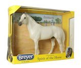 Breyer Animal Creations BYR-1708-C Breyer 1:9 Traditional Series Model Horse: Snowman (Show Jumper)