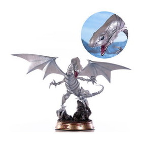 Dark Horse Comics DHC-3009-249-C Yu-Gi-Oh! Blue-Eyes White Dragon (Silver Variant) 14 Inch PVC Statue