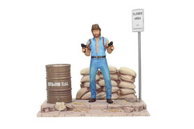 SD Toys Chuck Norris Invasion USA 7 Inch Matt Hunter Figure with Diorama