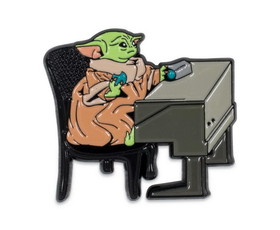 SalesOne SOI-SWMAN2YODAPIN4-C Star Wars: The Mandalorian Grogu Desk With Cookie Enamel Pin | Toynk Exclusive