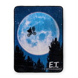 Silver Buffalo SVB-ET160225-C E.T. The Extra-Terrestrial Bike Moon Fleece Throw Blanket | 45 x 60 Inches