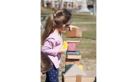 BigToys Eco Blocks &amp; Box with Solid Lid, Loose Parts