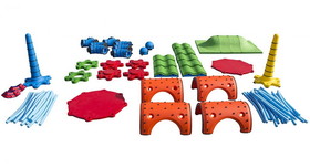 UltraPLAY SNUG-EXP Loose Parts Play The Snug Play Expert System
